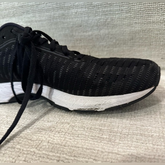Asics Dynaflyte 2 FlyteFoam Road-Running Shoes Size 8, Black and White - Picture 11 of 15